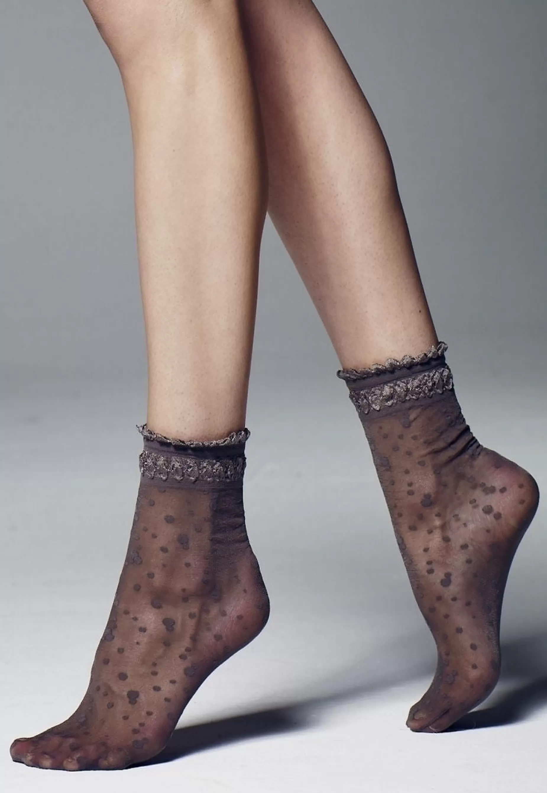 Ankle Socks | Veneziana Elvira Spotty Patterned Sheer Ankle Socks By