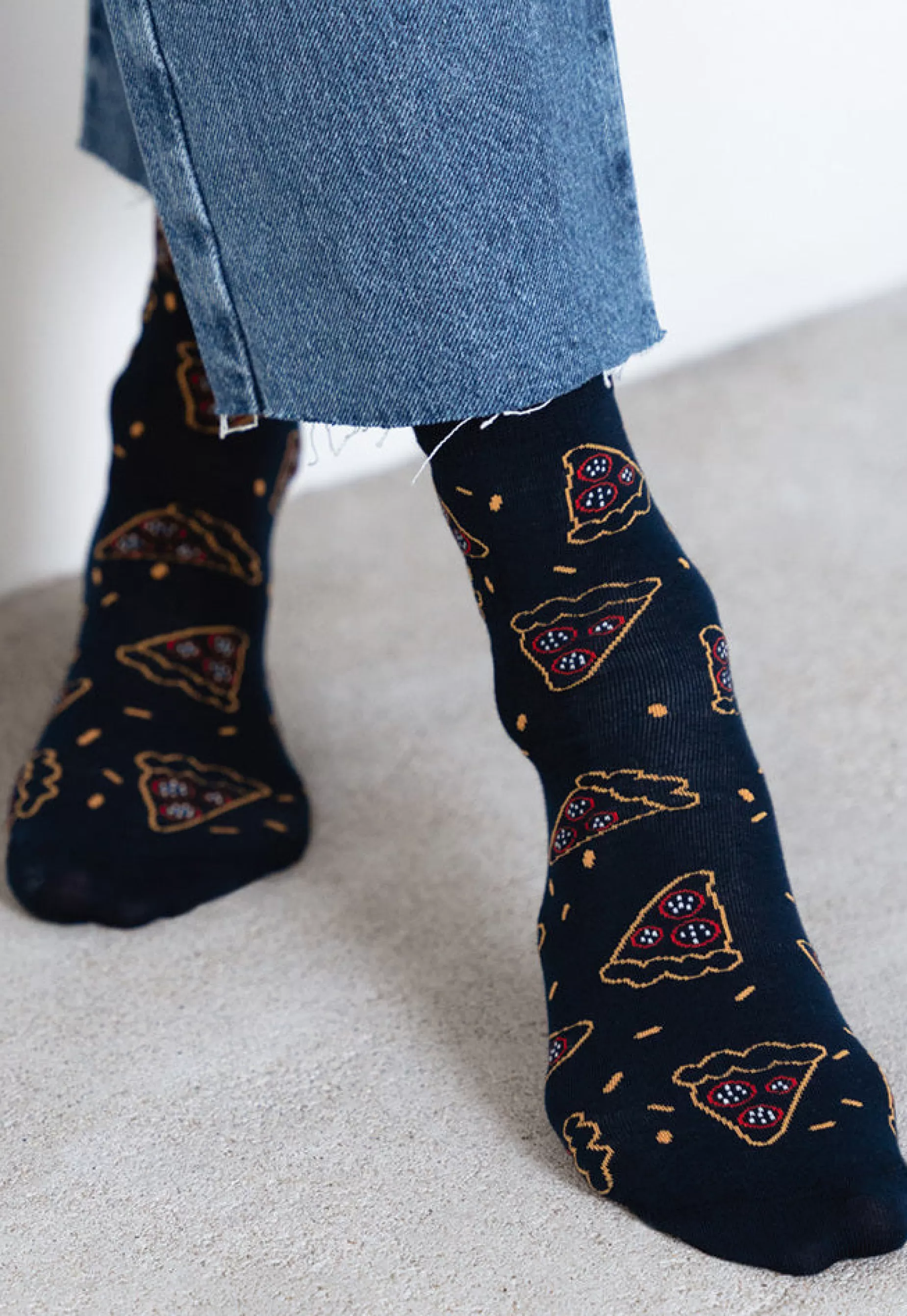 Men's Socks | More Pizza Slices Patterned Socks In By Navy