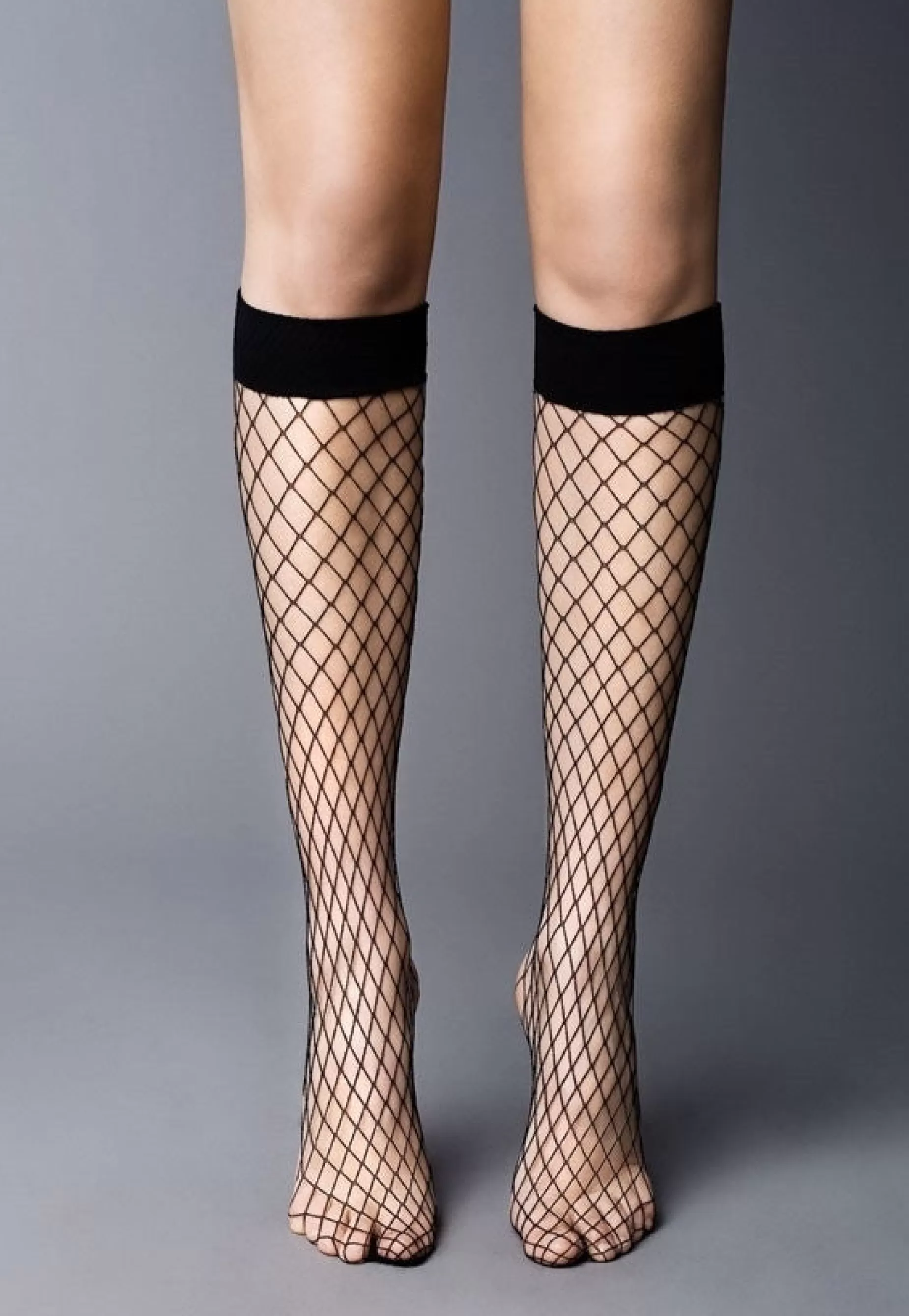 Knee-High Socks | Veneziana Rete Grandi Wide Fishnet Knee-Highs By